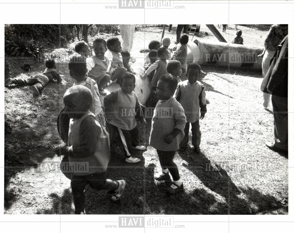 1992 Press Photo Soweto South Africa Children Cape Town - Historic Images