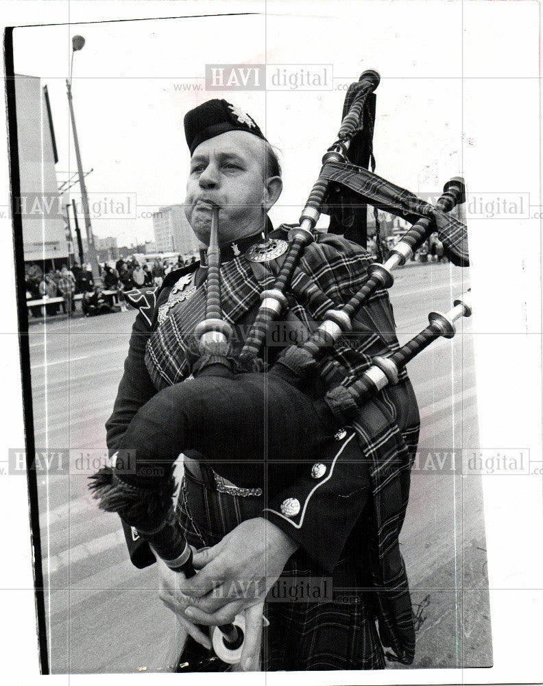 1975 Press Photo Saint Patrick&#39;s Day religious holiday - Historic Images