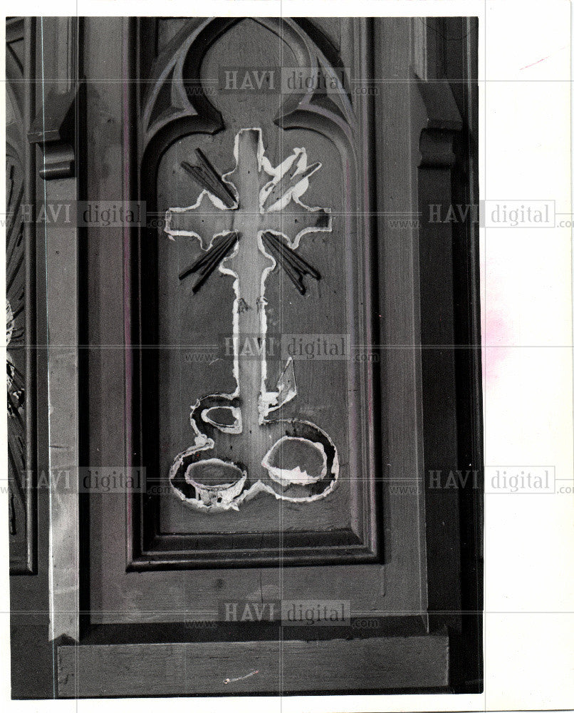 1975 Press Photo St. Patrick&#39;s Chapel church abandoned - Historic Images