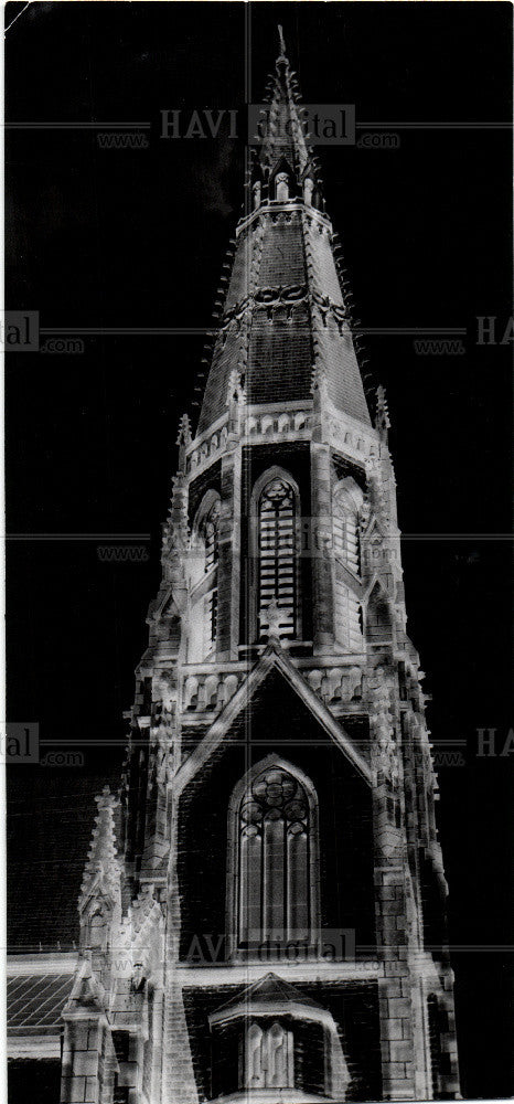 Press Photo St. Josephat Church spire facade - Historic Images