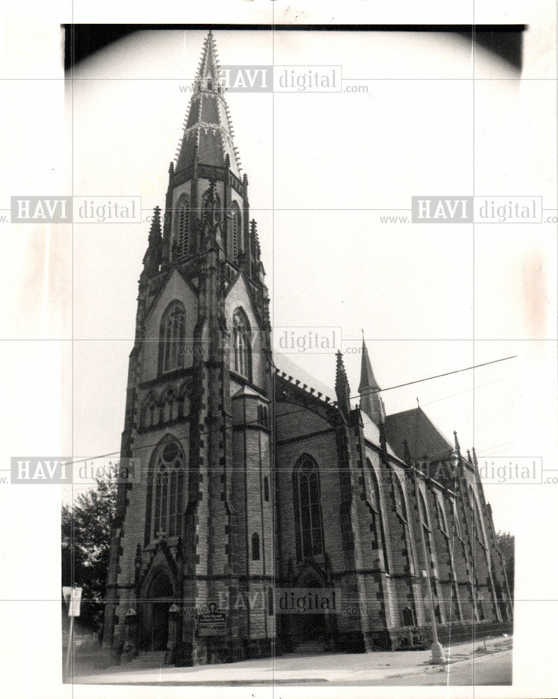 1988 Press Photo st. joseph catholic church german - Historic Images