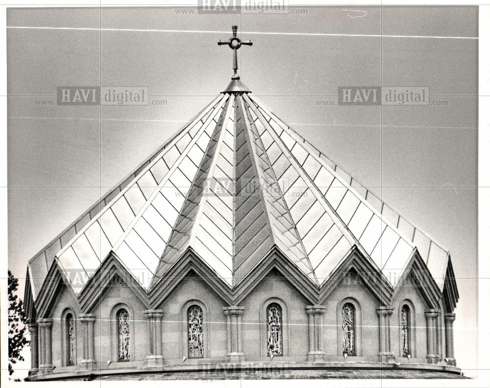 1983 Press Photo ST. JOHN ARMENIAN CHURCH - Historic Images