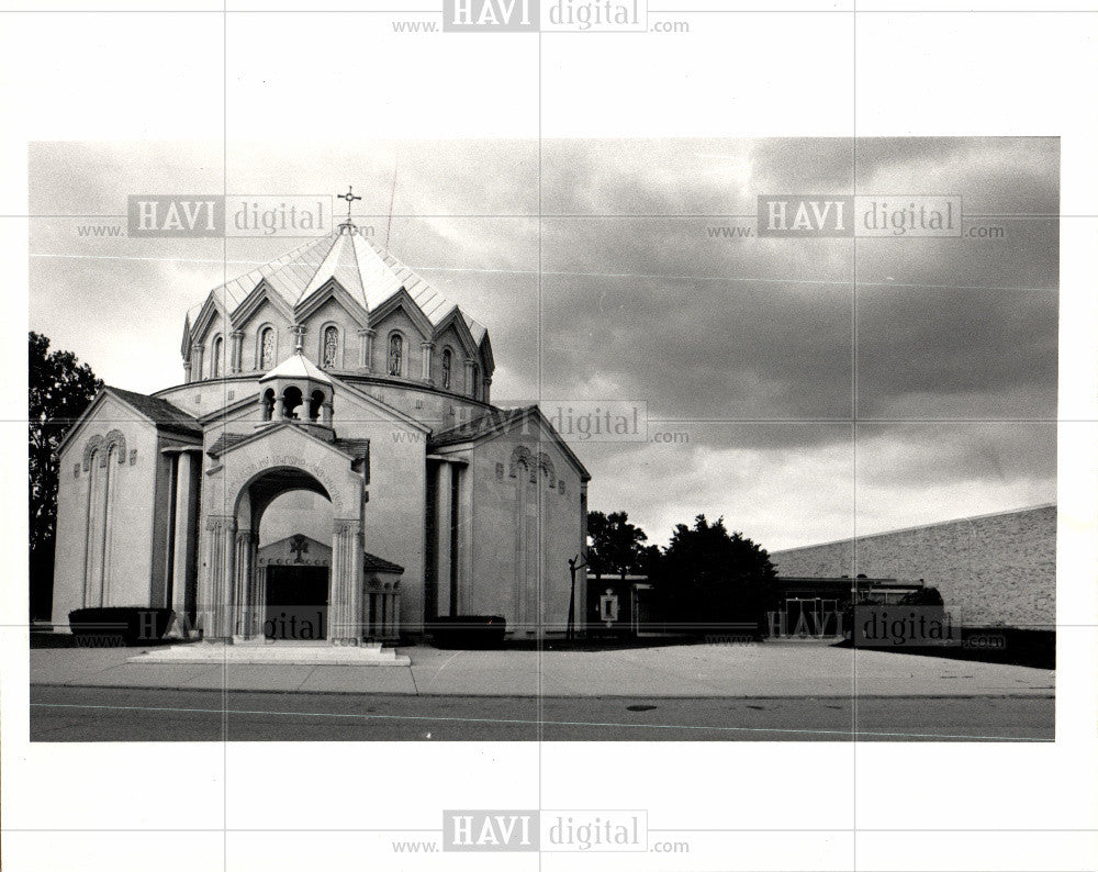 1983 Press Photo St John&#39;s Armenian Church - Historic Images