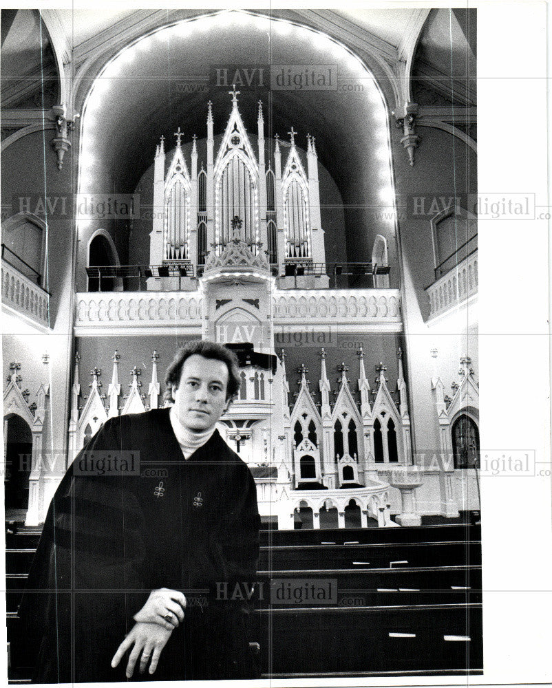 Press Photo St. John  St. Luke church Rev. Allin - Historic Images