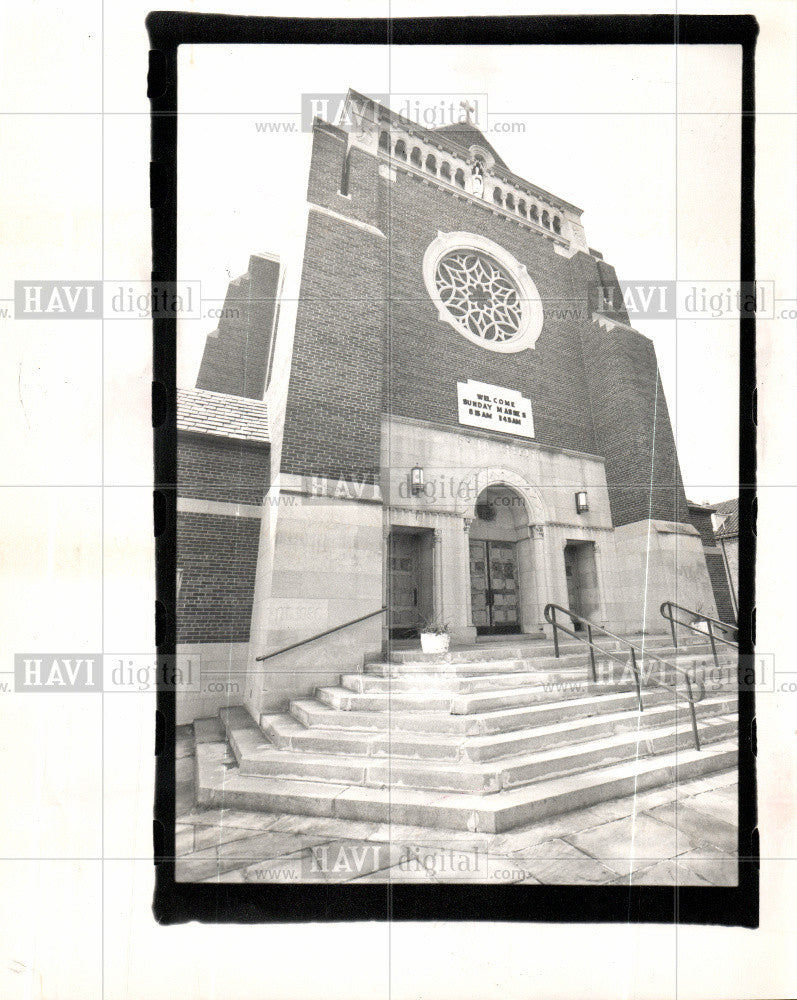 1988 Press Photo ST. Gregory - Historic Images