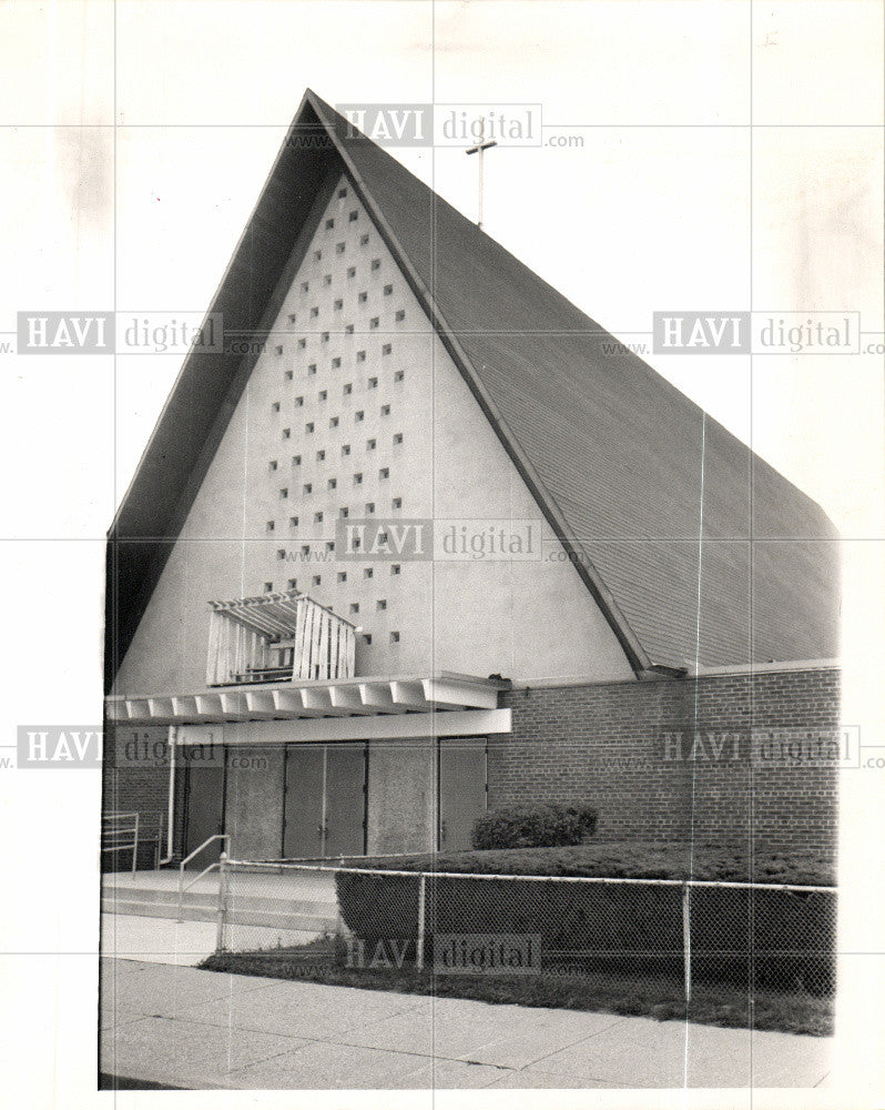 1988 Press Photo ST. Casimir (Roman Catholic Church) - Historic Images