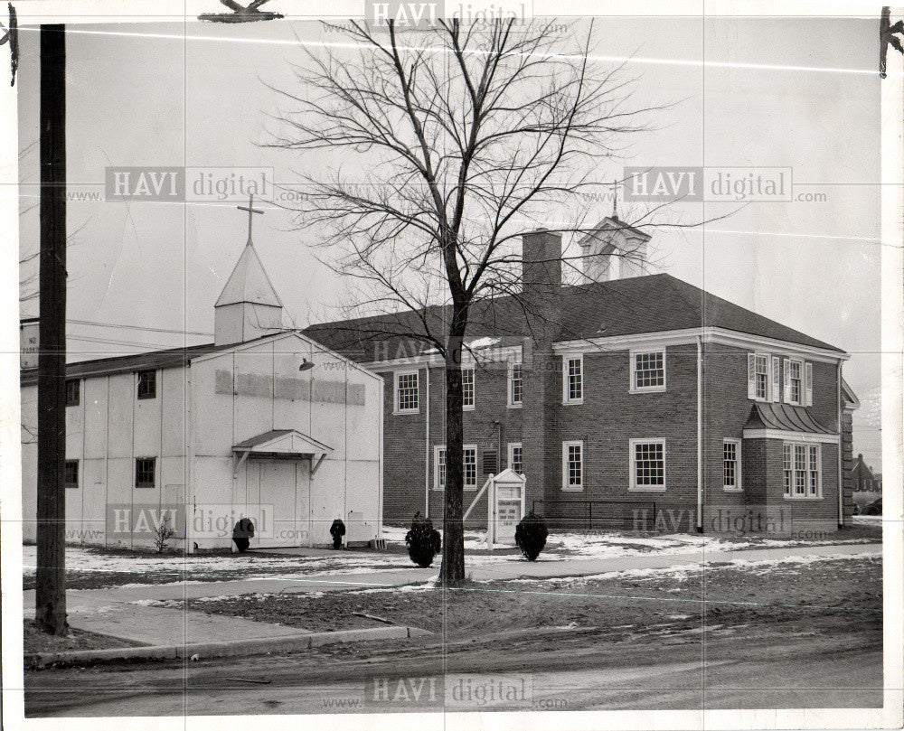 1950 Press Photo St. Bartholomew&#39;s Mission St. Andrews - Historic Images