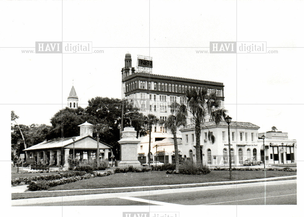 Press Photo Plaza de la constitucion St Augustine - Historic Images