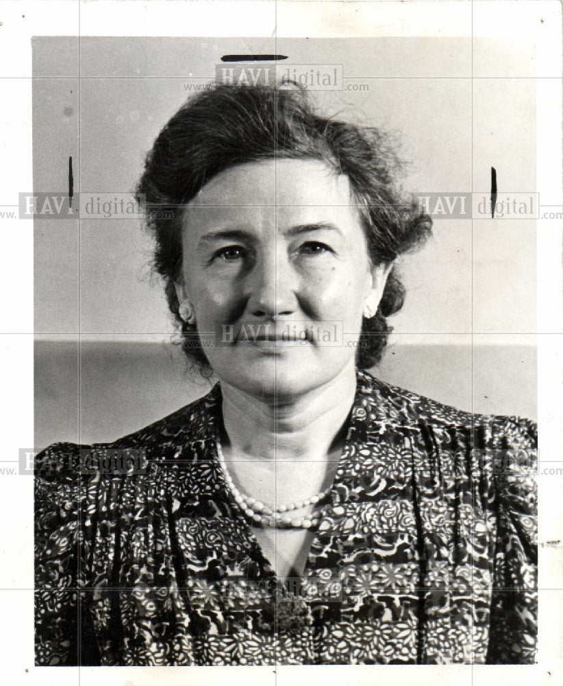 1947 Press Photo Theresa Behrens, Spy, Detroit, 1947 - Historic Images