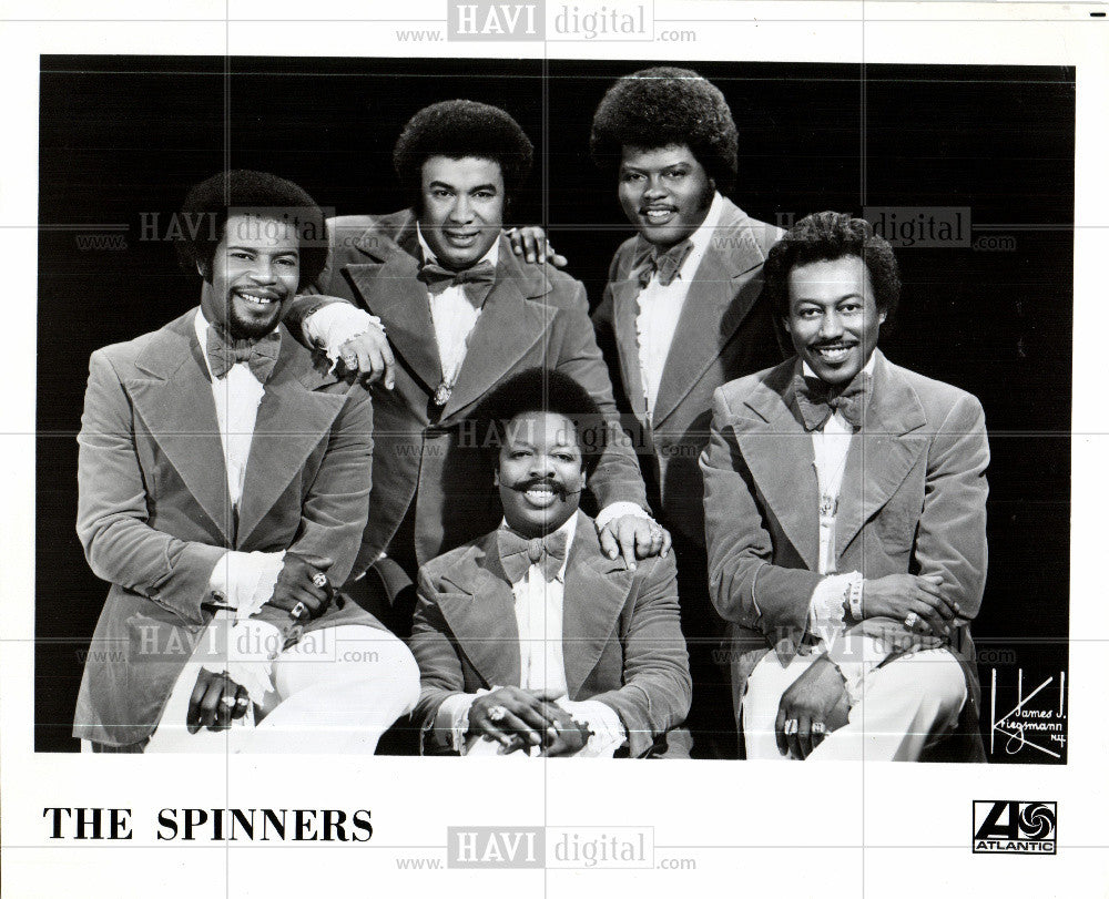 Press Photo The Spinners - Historic Images