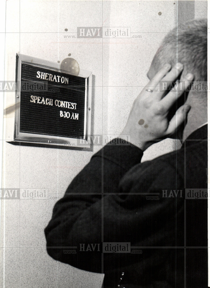 1965 Press Photo spelling Sheraton-Cadillac Hotel - Historic Images