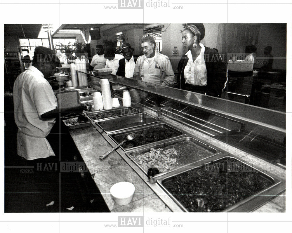 1992 Press Photo Steve&#39;s Soul Food  Grand River - Historic Images