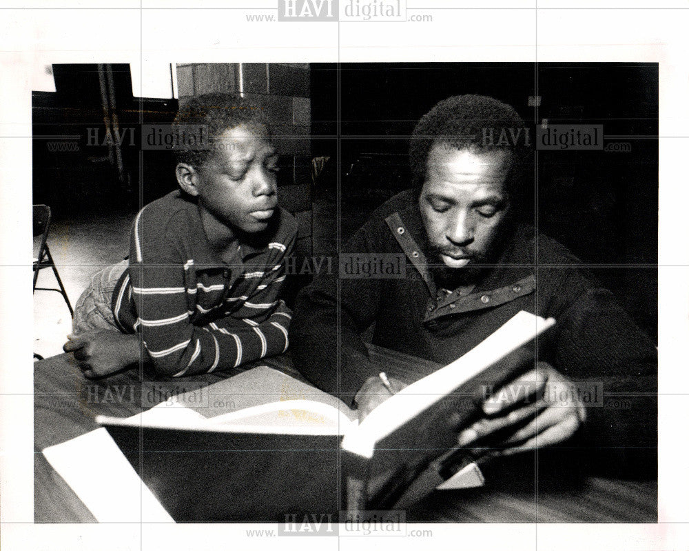 1988 Press Photo St Teresas Church Saturday School - Historic Images