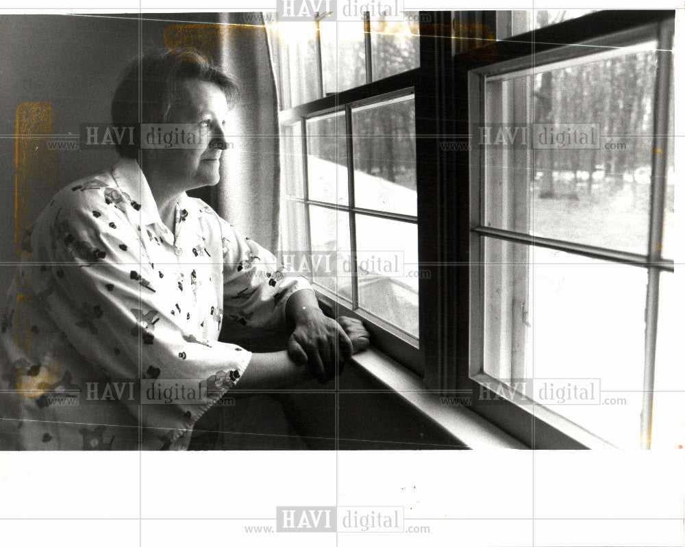 1992 Press Photo Poverty, Hazel Ciesla - Historic Images