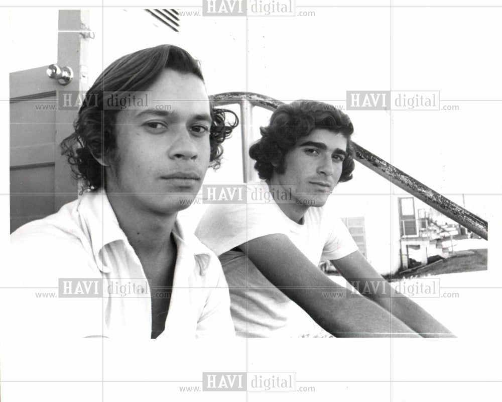 Press Photo Refugees Cuba - Historic Images