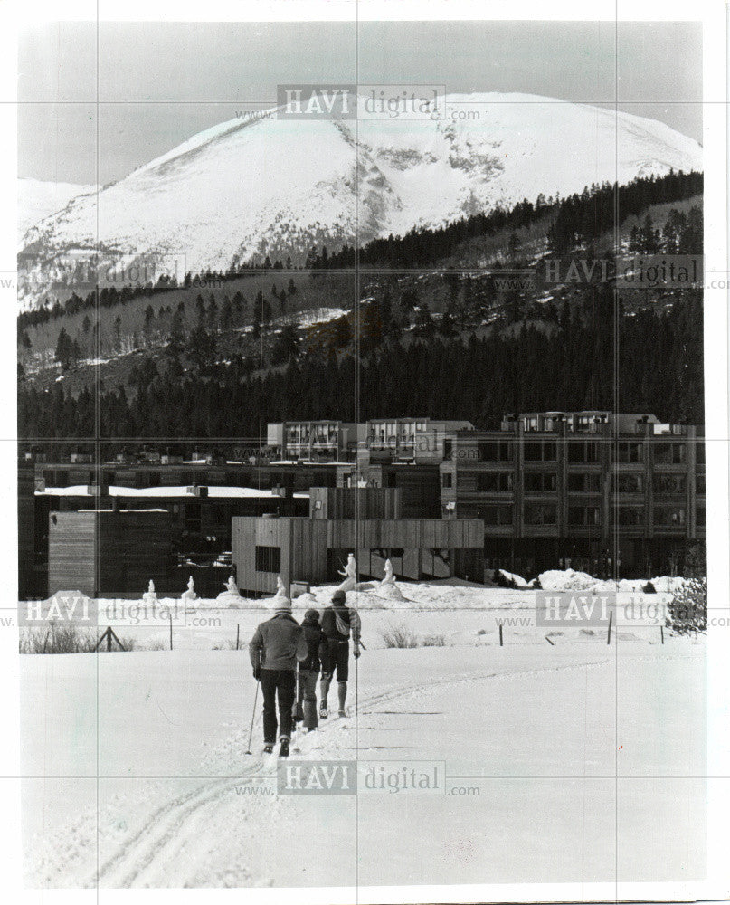 1986 Press Photo cross-country skiing Colorado Keystone - Historic Images