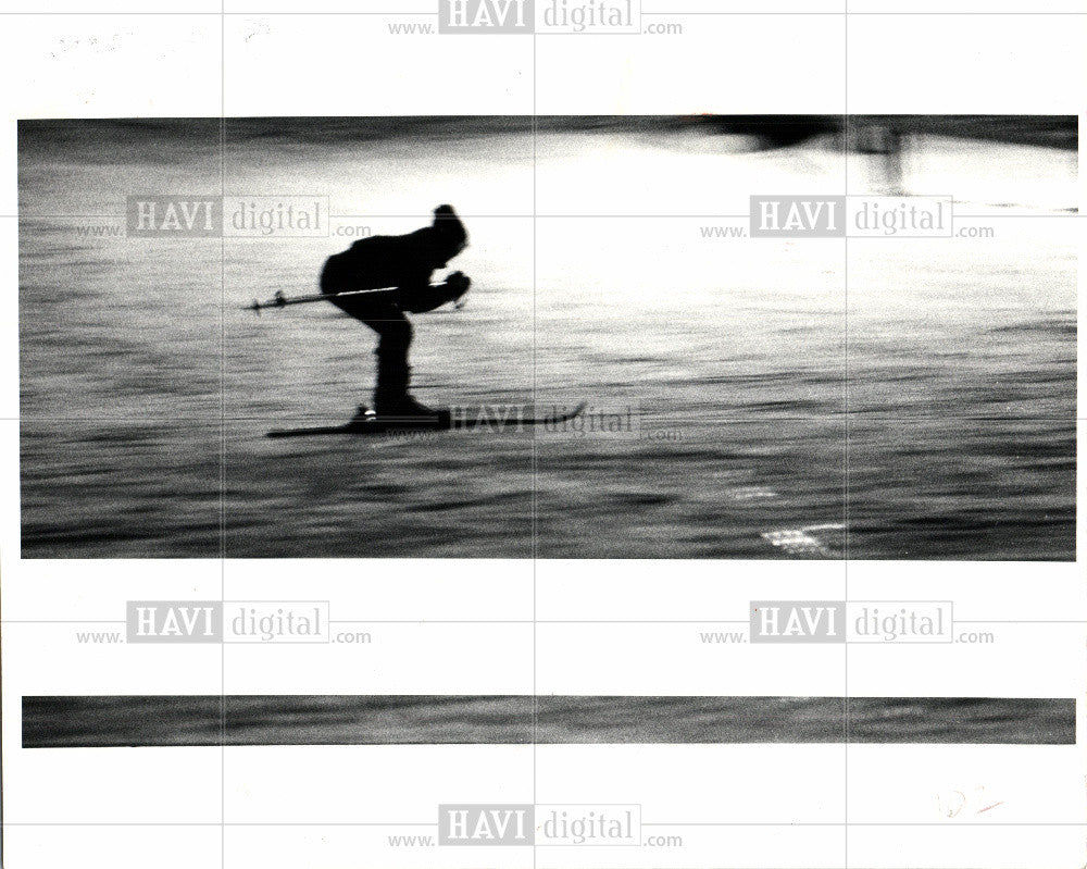 1983 Press Photo Skier Mt. Brighton - Historic Images