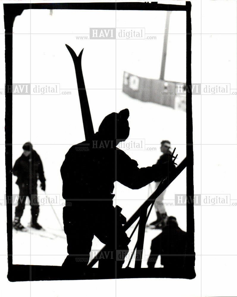 1993 Press Photo Greg Segee skiing Mt. Brighton skier - Historic Images