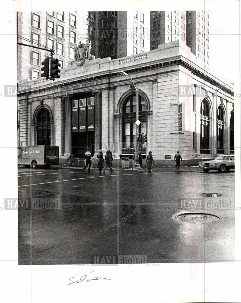 1981 Press Photo Silver Inc. Building detroit - Historic Images