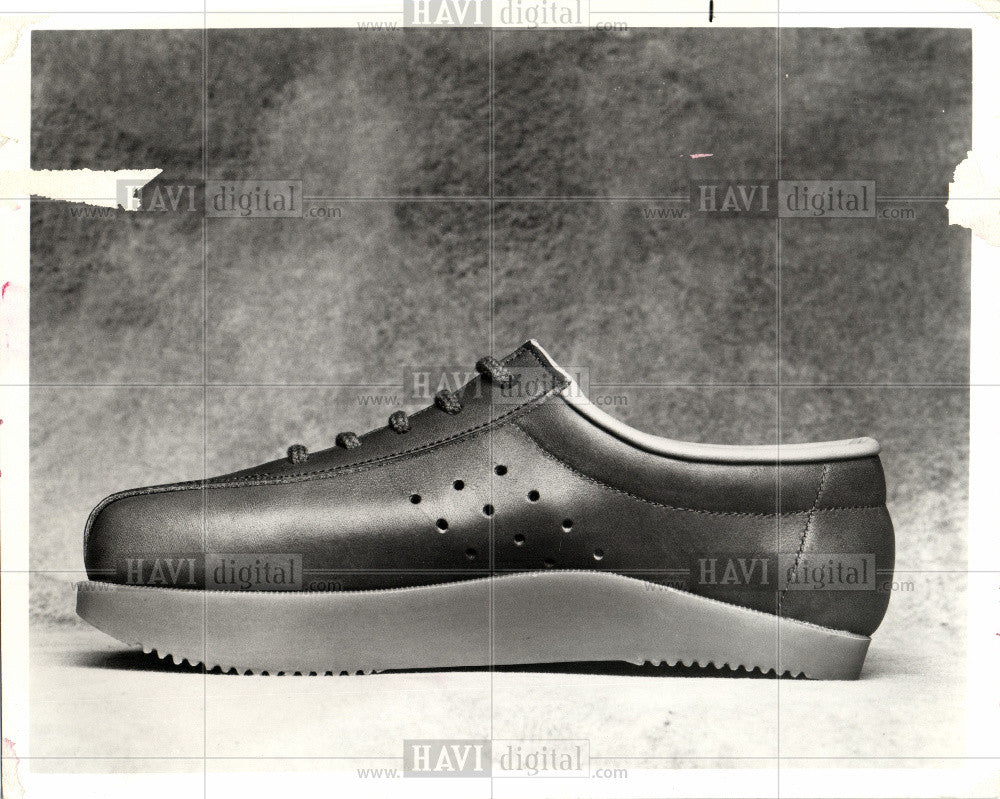 Press Photo item of footwear - Historic Images