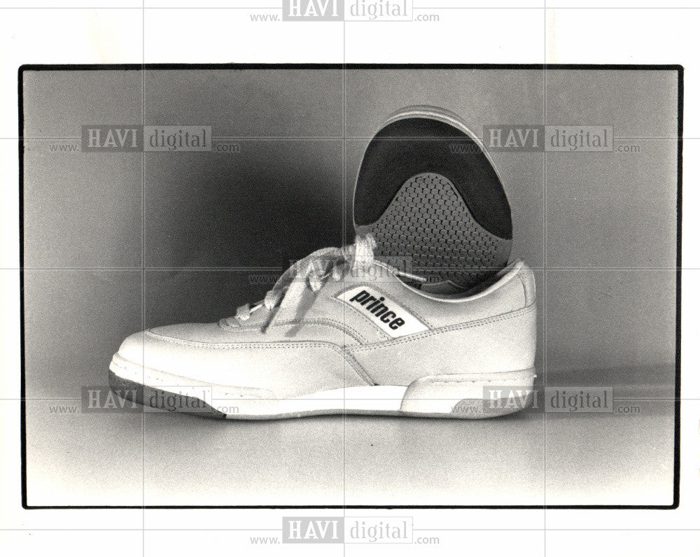 1987 Press Photo Prince Shoe Manufacturer Design - Historic Images
