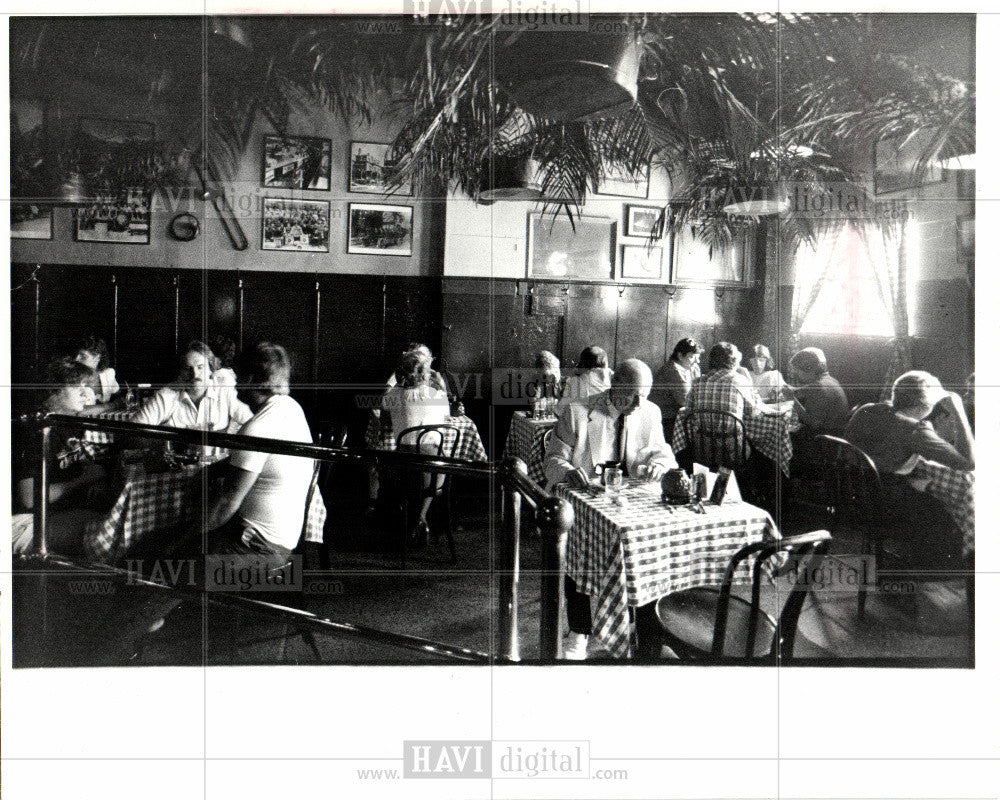 1984 Press Photo Soup Kitchen International restaurant - Historic Images