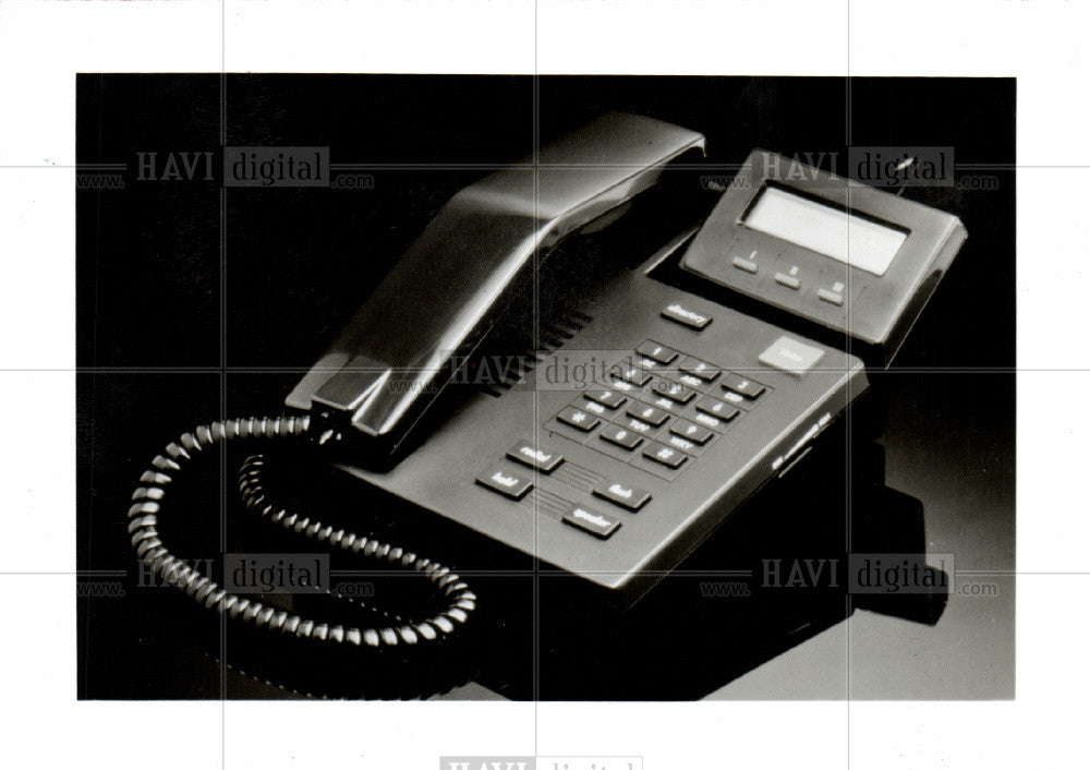 1990 Press Photo Telephone - Historic Images