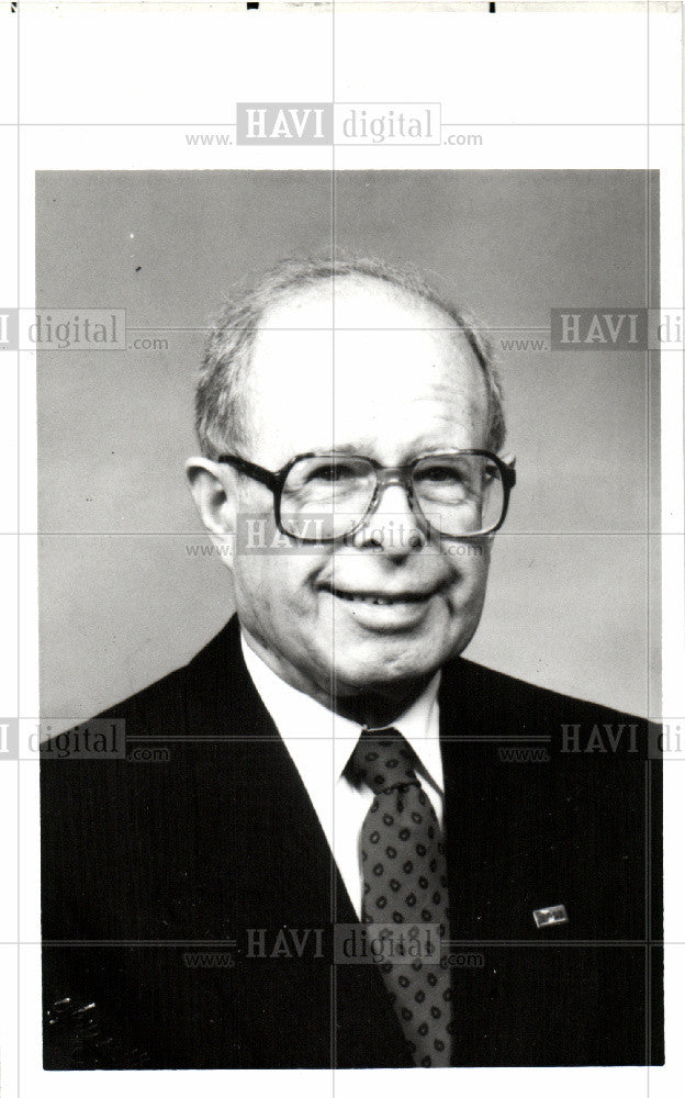 1992 Press Photo Hass Teachers series Tenure Commission - Historic Images