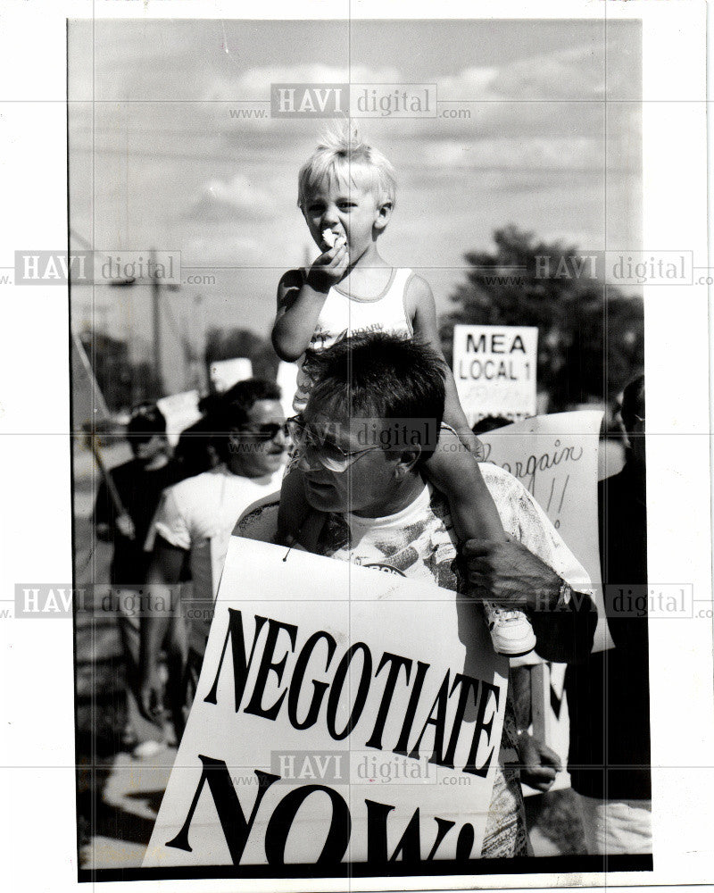 1991 Press Photo Teacher Strike - Historic Images