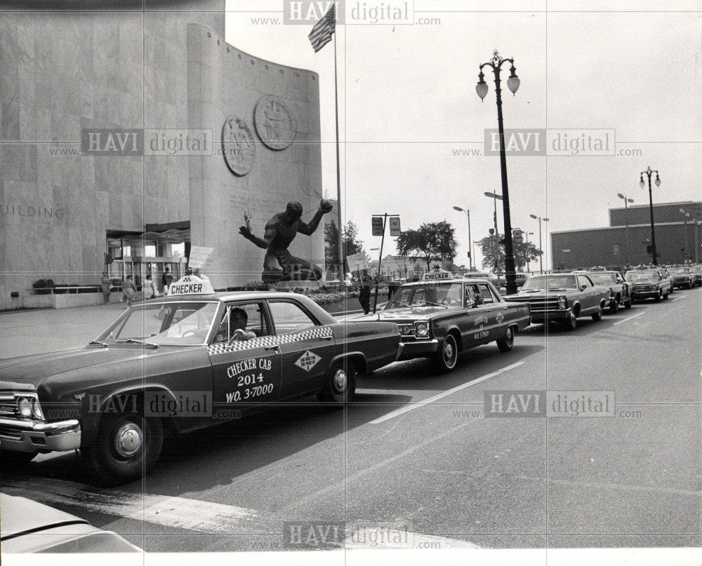 Press Photo Cabs CC Building - Historic Images