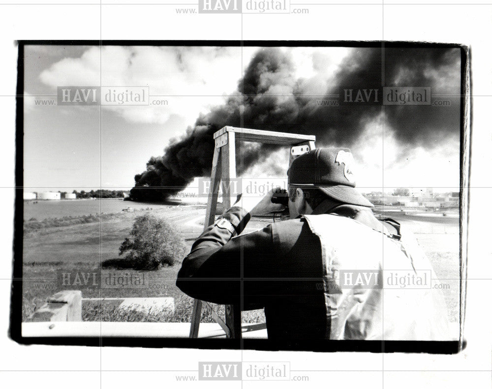 1990 Press Photo Tanker Accident Bay City 1990 - Historic Images