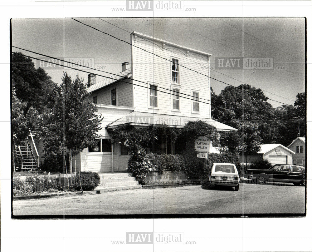 1982 Press Photo Tamark Craftsmen Gallery Omena - Historic Images