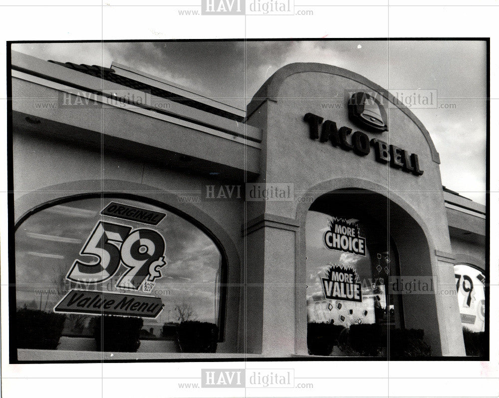 1981 Press Photo TACOBELL,CORPORATION,FOOD,MEXICAN - Historic Images