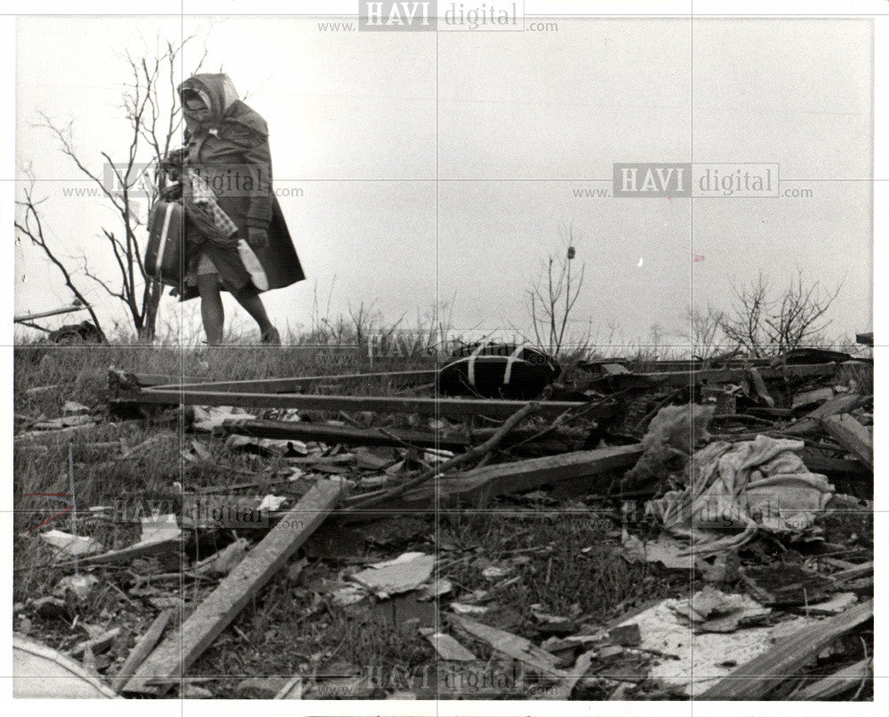 1976 Press Photo Tornado - Historic Images