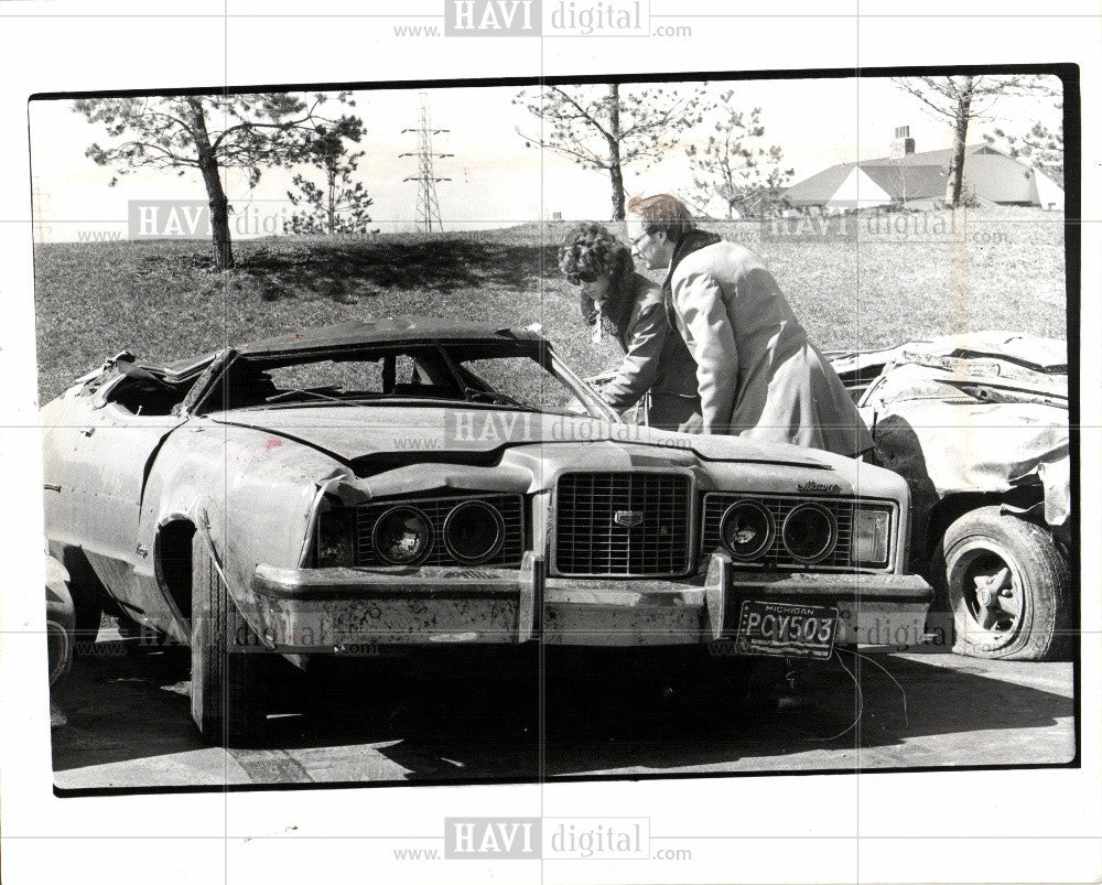 1976 Press Photo Tornado Storm - Historic Images