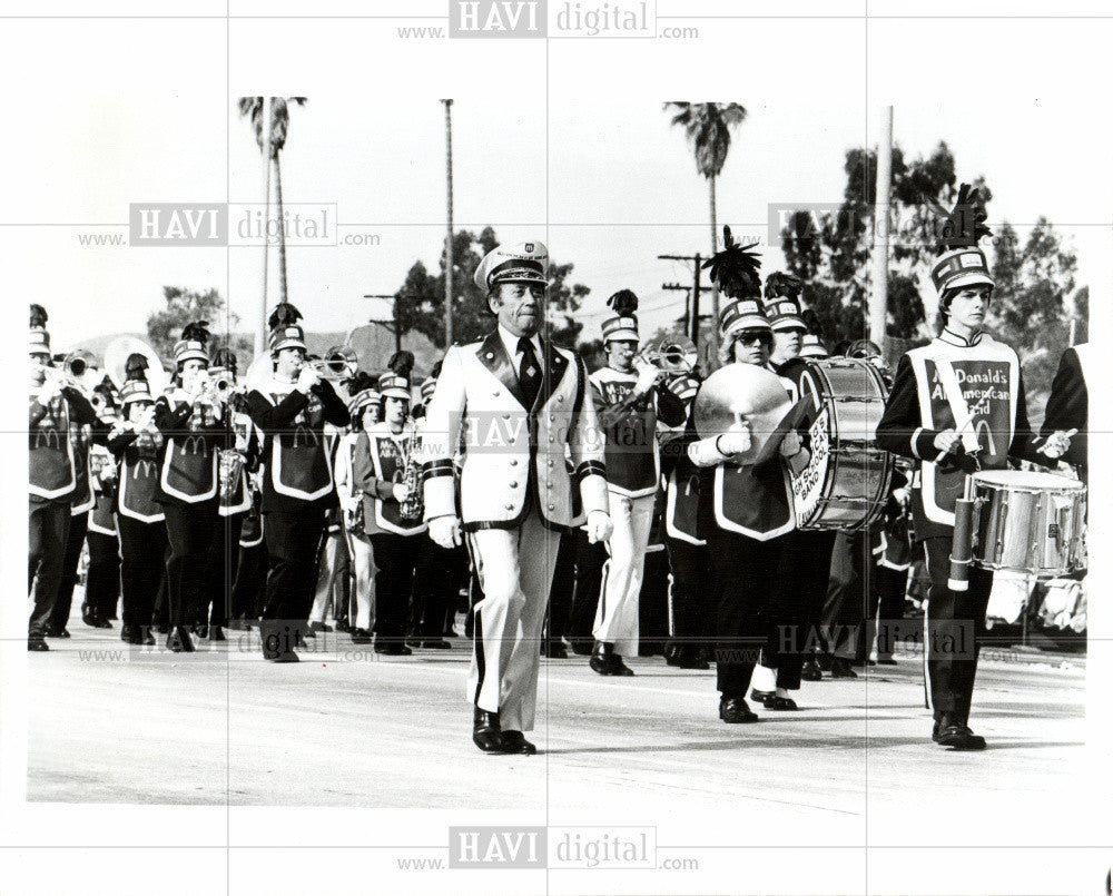 1977 Press Photo Tournament of Rose Parade - Historic Images