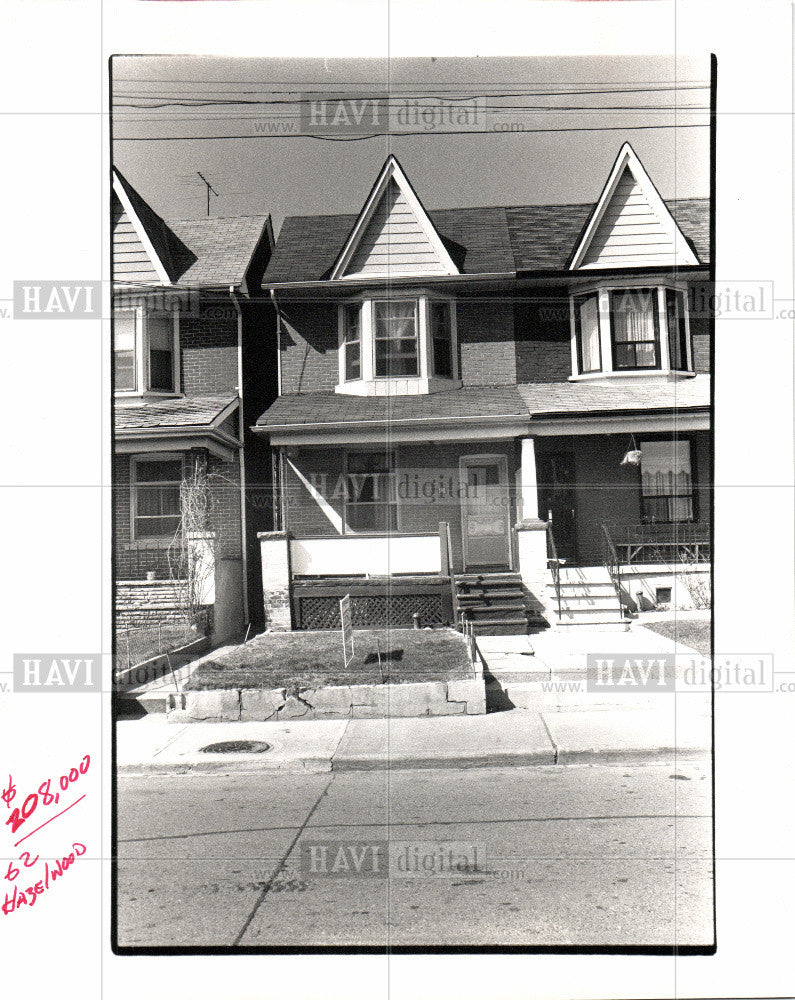 1988 Press Photo Toronto, Canada - Historic Images