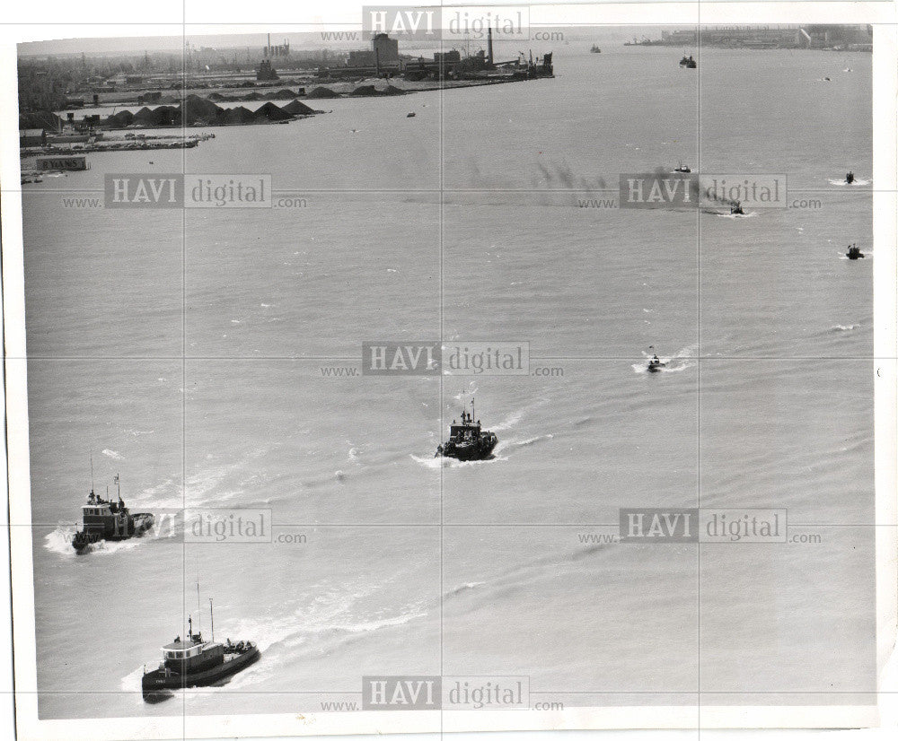 1956 Press Photo Tugboat - Historic Images