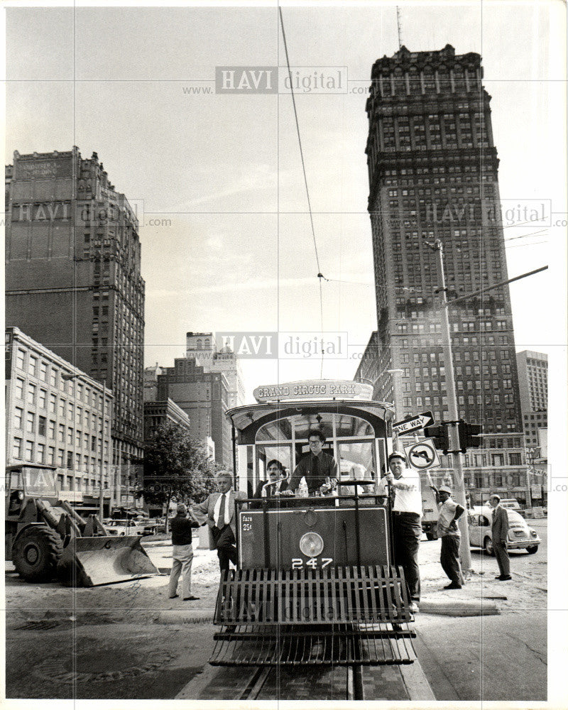 1976 Press Photo Trolley - Historic Images