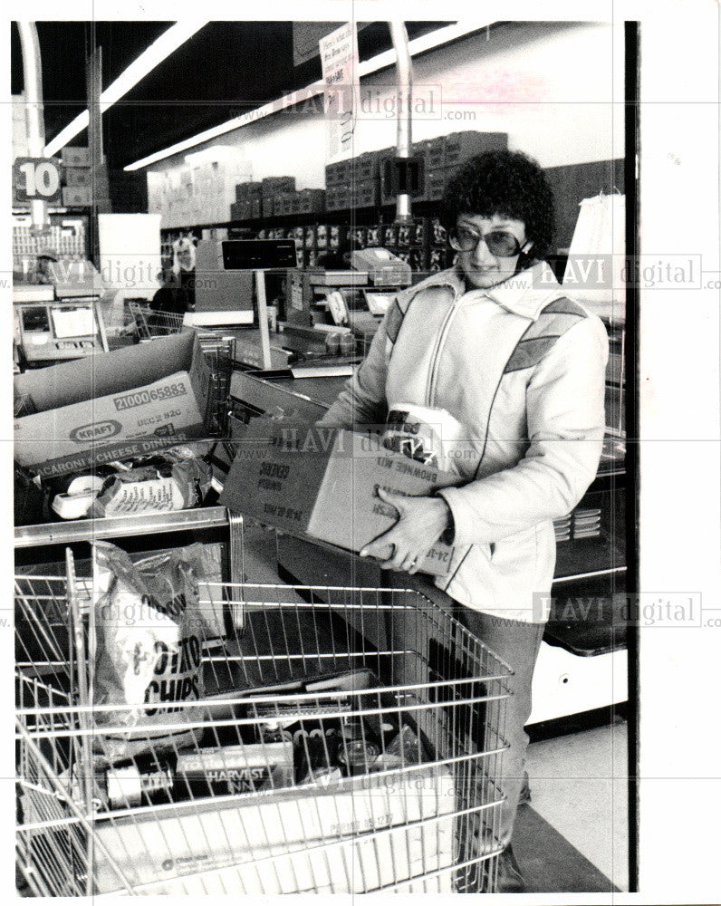 1982 Press Photo Super market - Historic Images