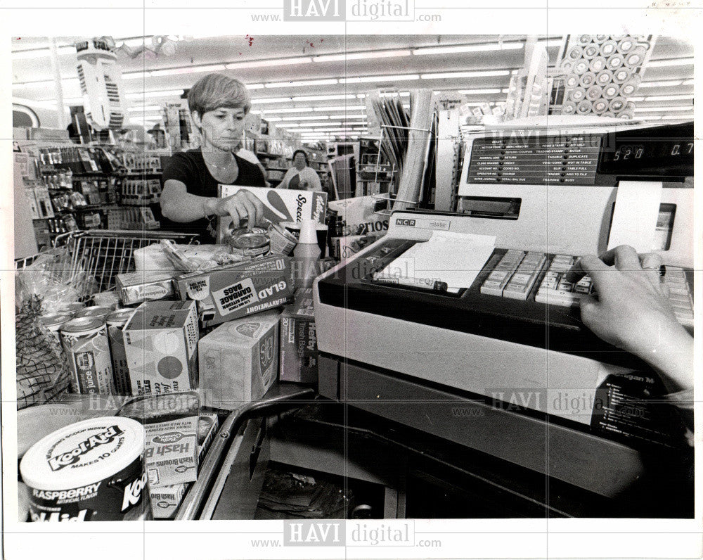 1978 Press Photo Petersmark Inflation supermarket larry - Historic Images