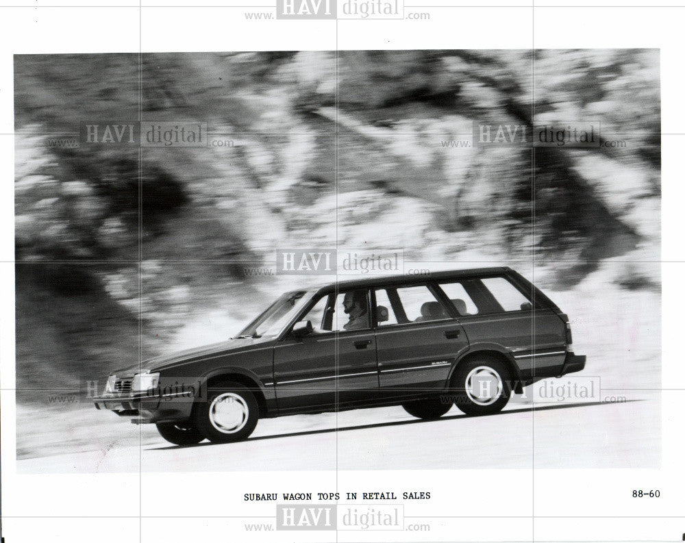 1988 Press Photo Subaru Wagon - Historic Images