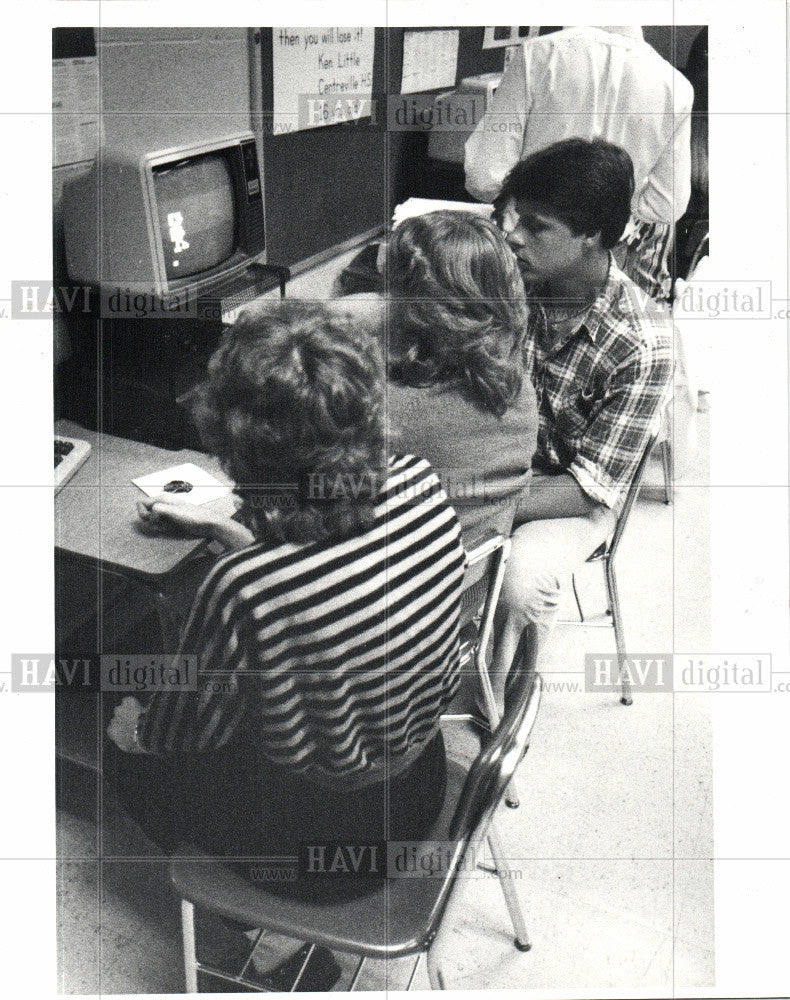 1983 Press Photo Sturgis High School - Historic Images