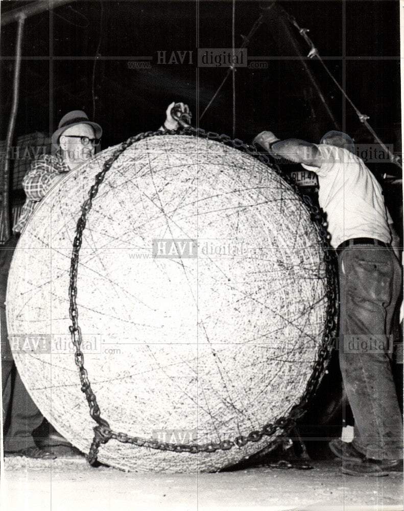 1966 Press Photo St. Louis. Mo 2400 bounds sphere - Historic Images