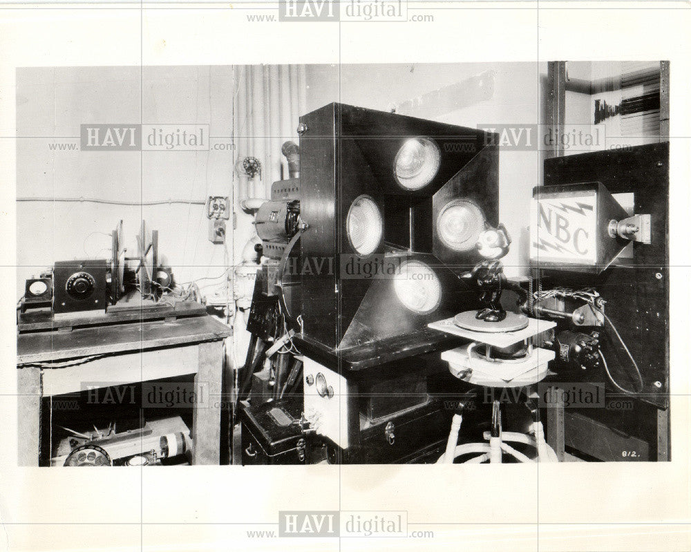 1976 Press Photo NBC 30th anniversary first telecast - Historic Images