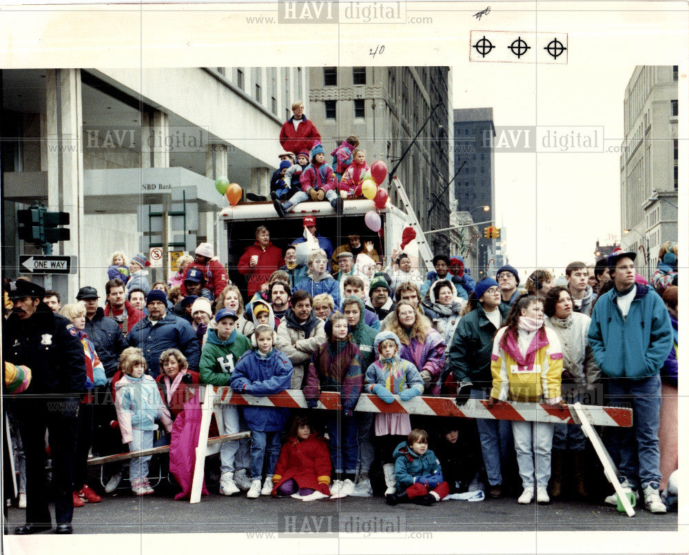 1991 Press Photo thanksgiving, parade, NBD, detroit - Historic Images