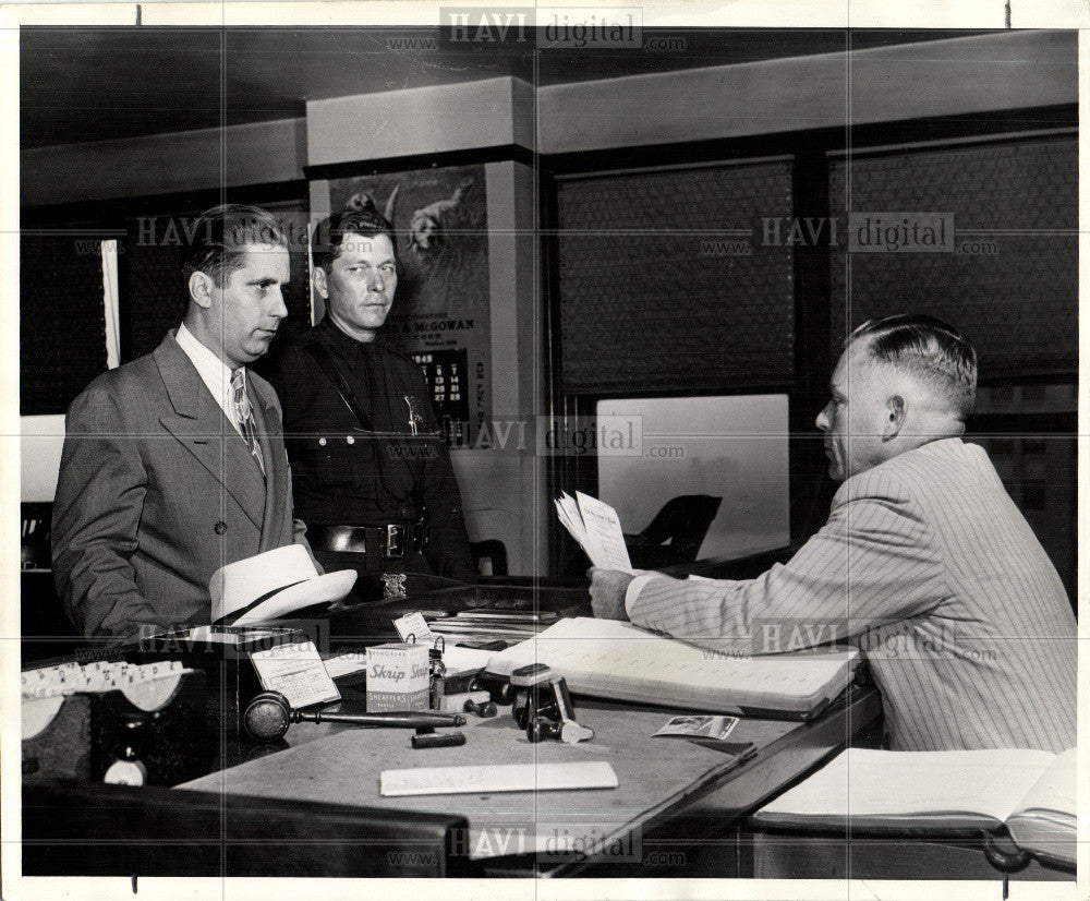 1945 Press Photo Traffic Violators - Historic Images