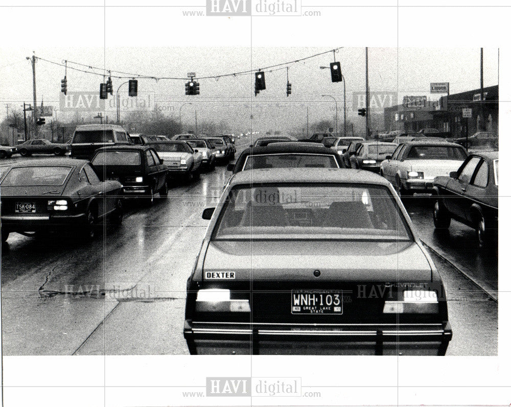 1982 Press Photo Traffic Control Congestion Stoplight - Historic Images