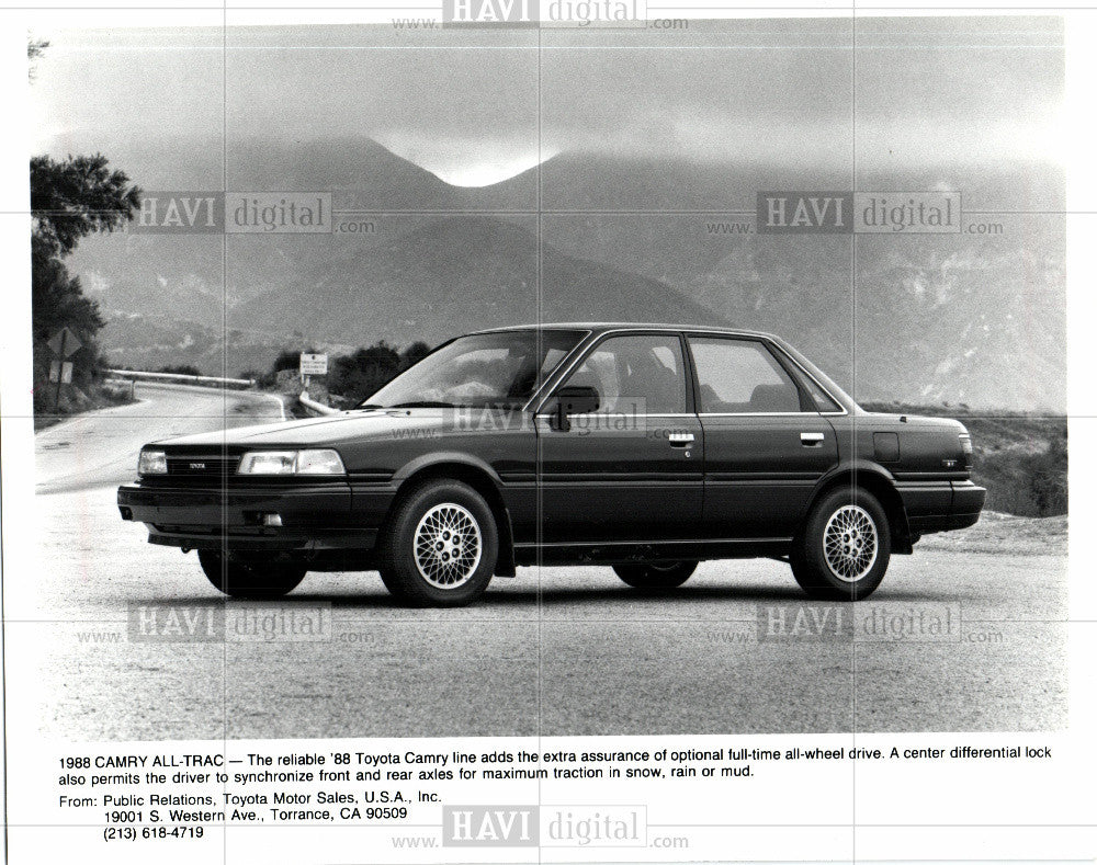 1988 Press Photo Toyota Camry Japan All-Trac Automobile - Historic Images