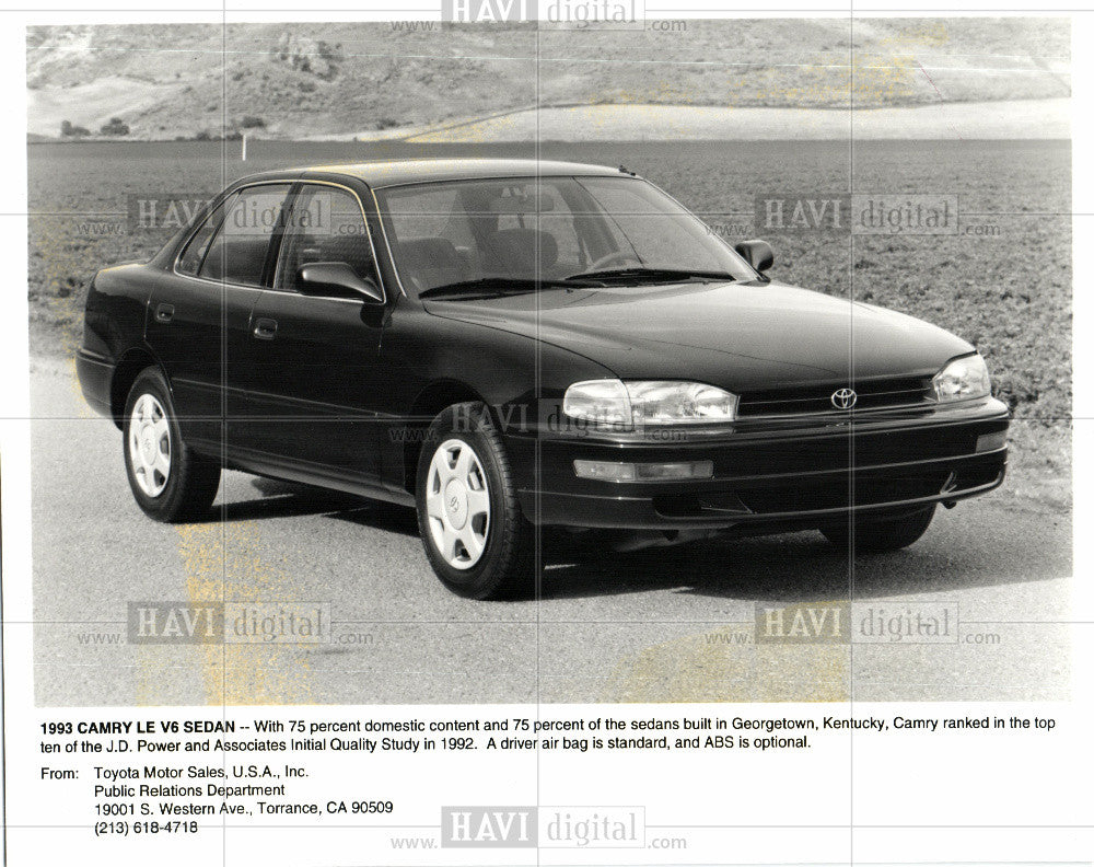 1993 Press Photo Toyota Camry automobile sedan - Historic Images